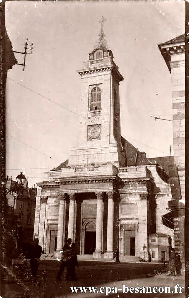 BESANÇON - Place et Église Saint Pierre